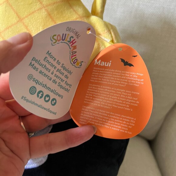 Squishmallows Treat Pail - Maui The Pineapple Disguised as a Skeleton - 12" - Picture 5 of 7